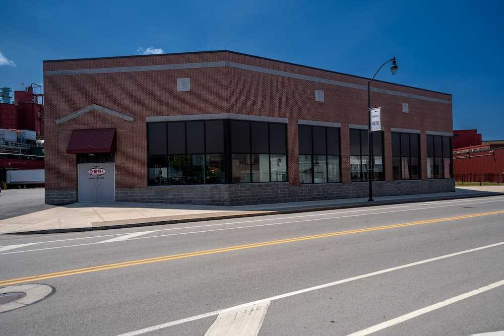 Photo of the brick-fronted Genesee Brewery Cold Block Photo of the brick-fronted Genesee Brewery Cold Block